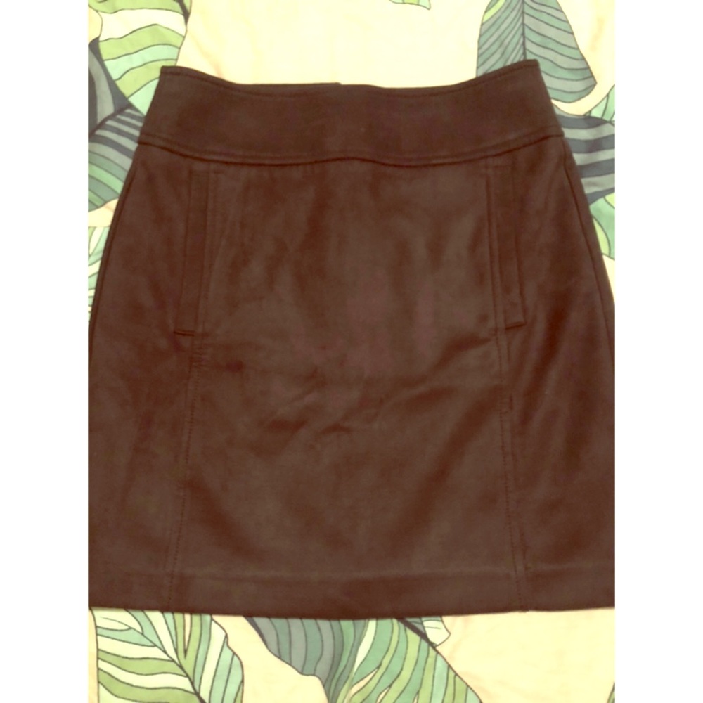 Loft Suede Skirt (0P)